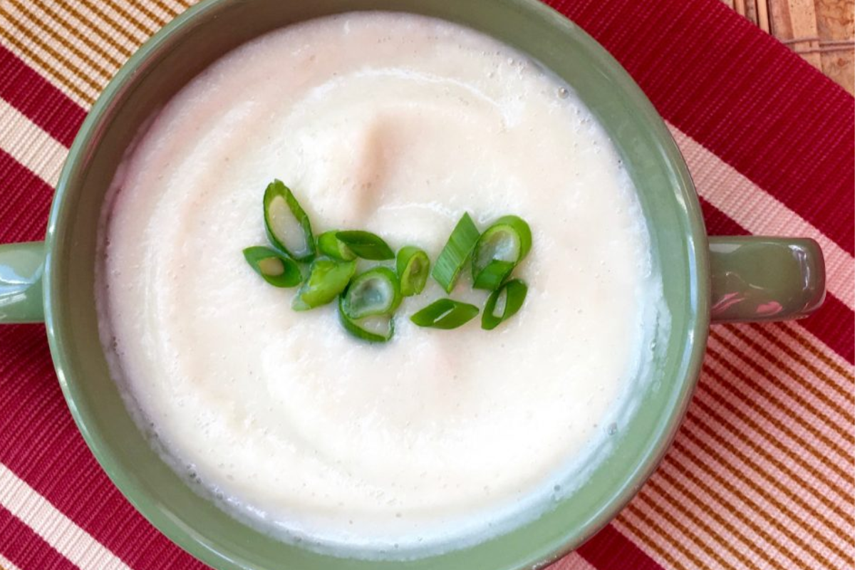 Cauliflower Cheese Soup with Bacon
