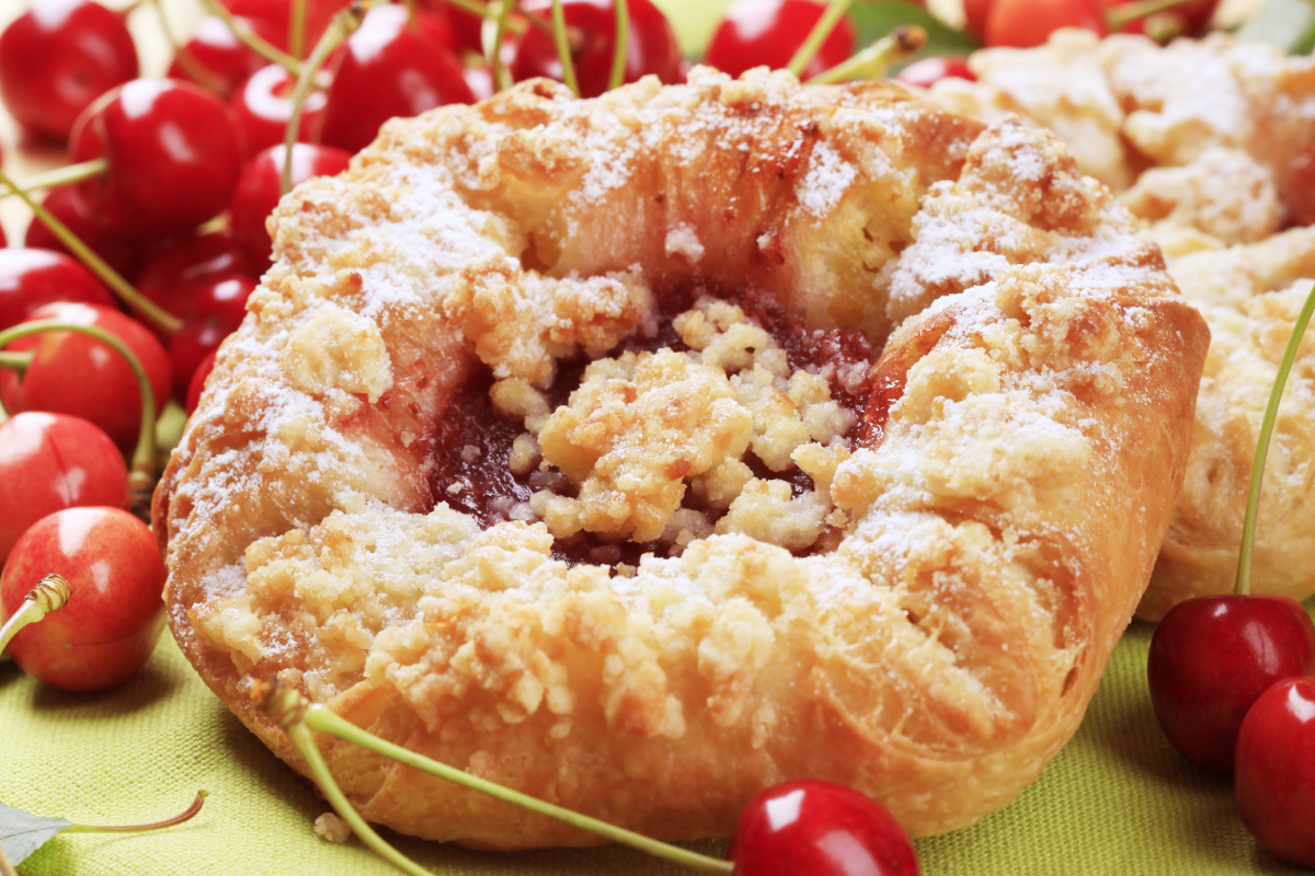 cherry danish