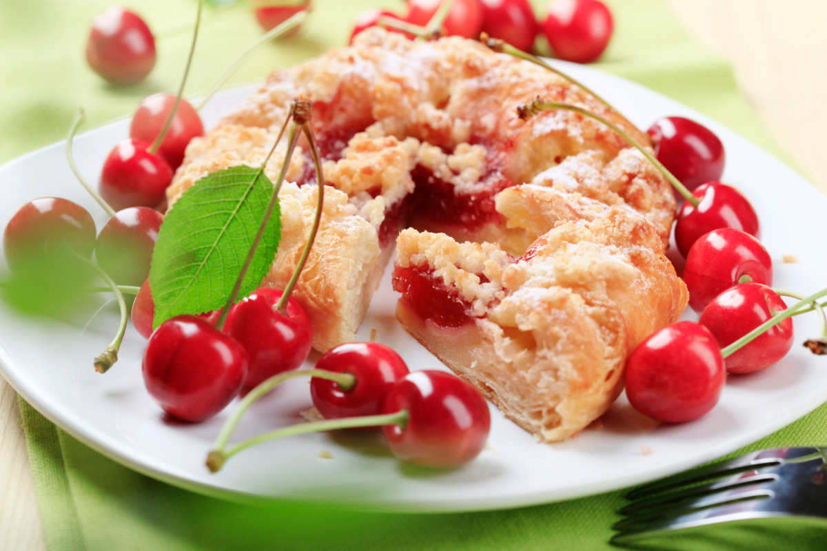 cherry danish