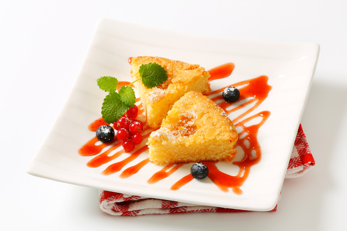 Danish apple cake