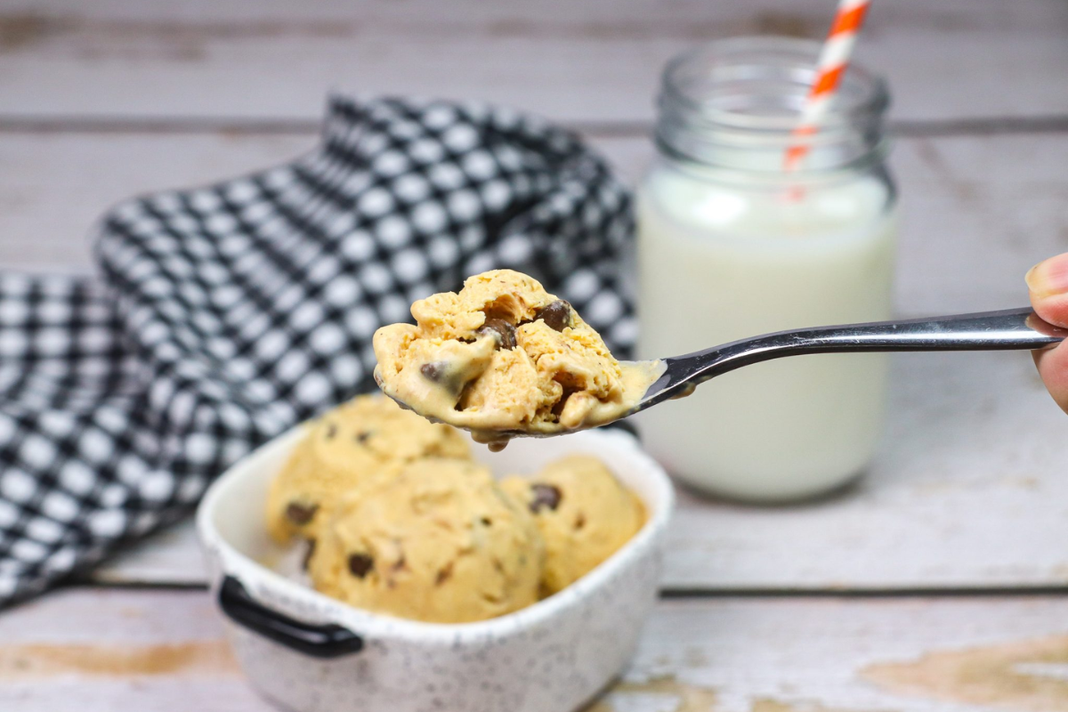 No‑Churn Pumpkin Cheesecake Ice Cream