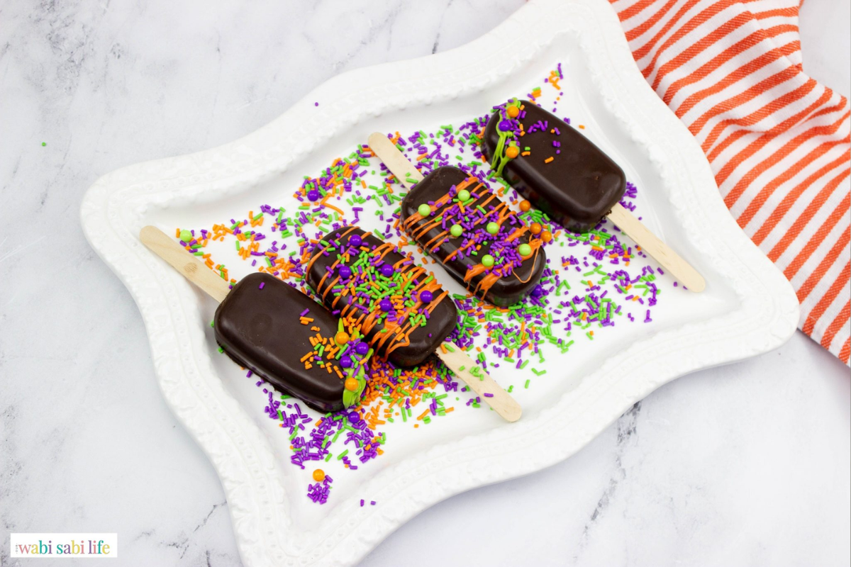 The Best Hocus Pocus Cakesicles