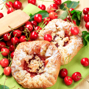 cherry danish