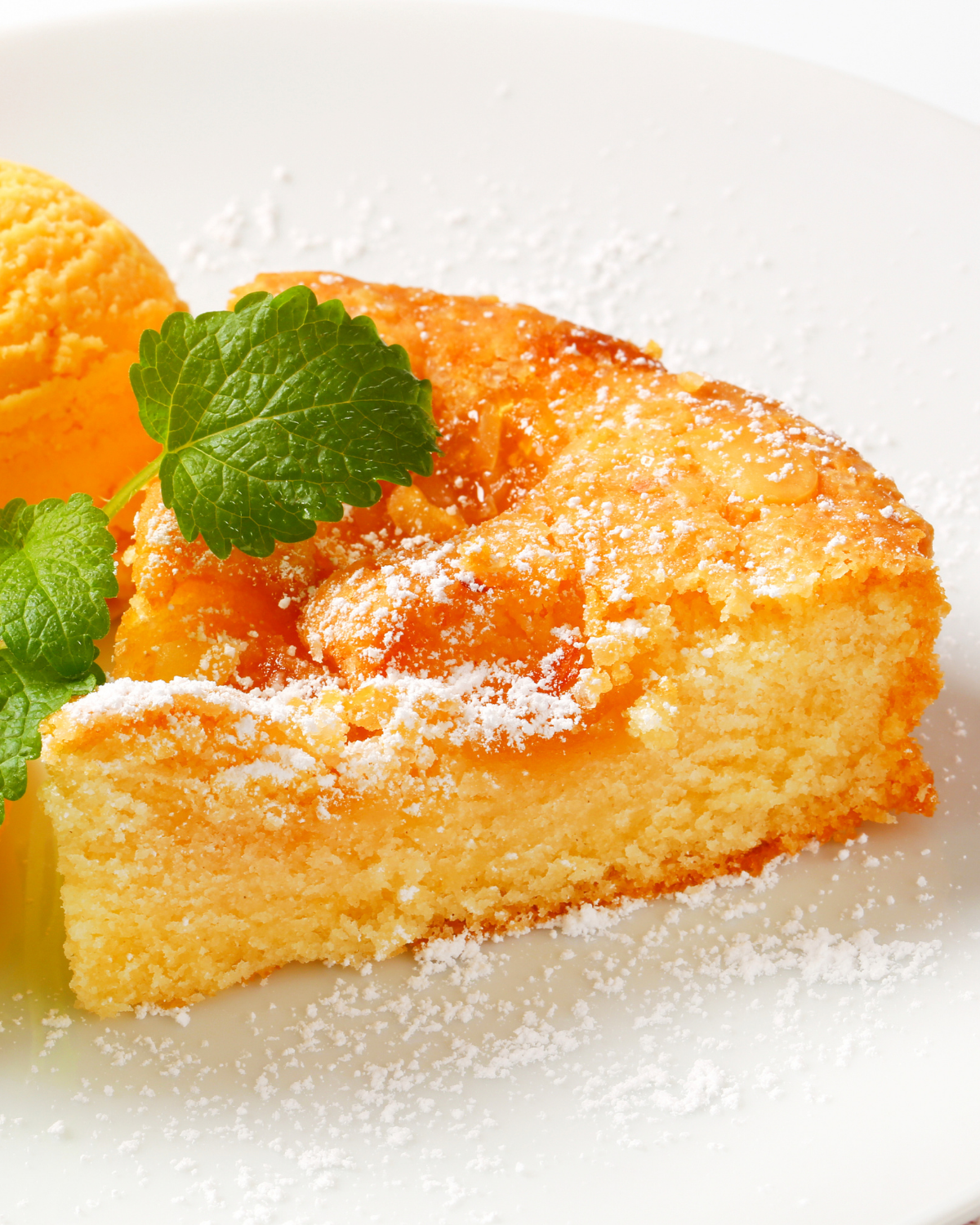 Danish apple cake