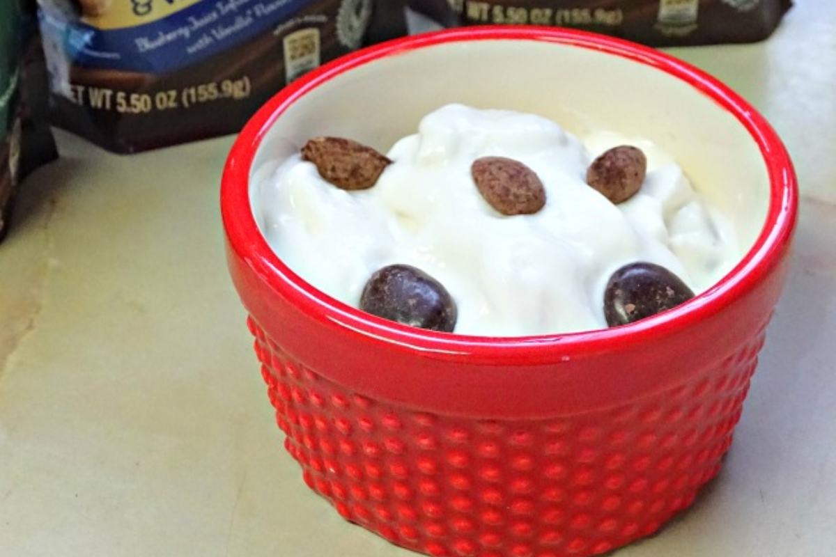 2‑Ingredient Frozen Yogurt