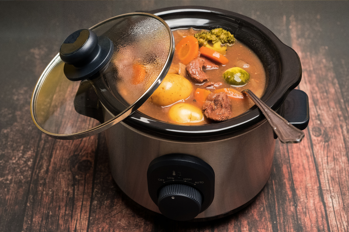 slow cooker with lid off