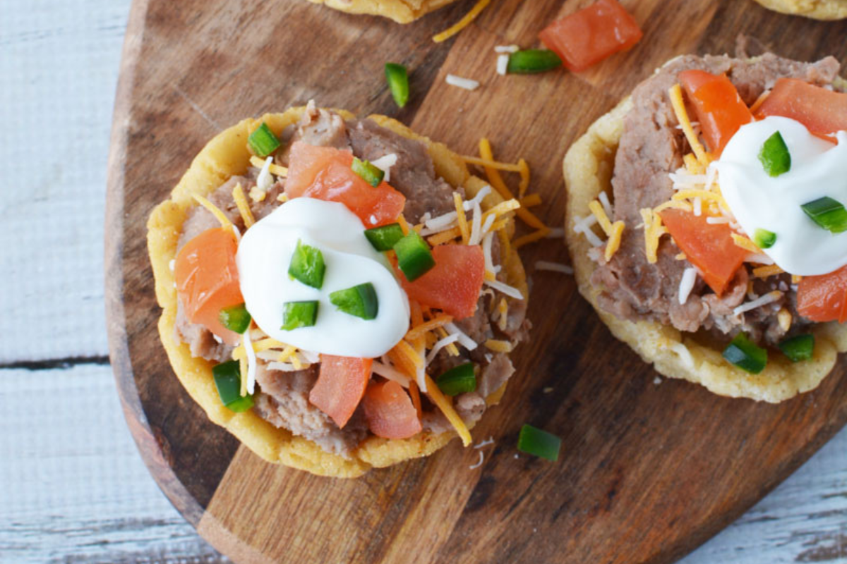 Mexican sopes