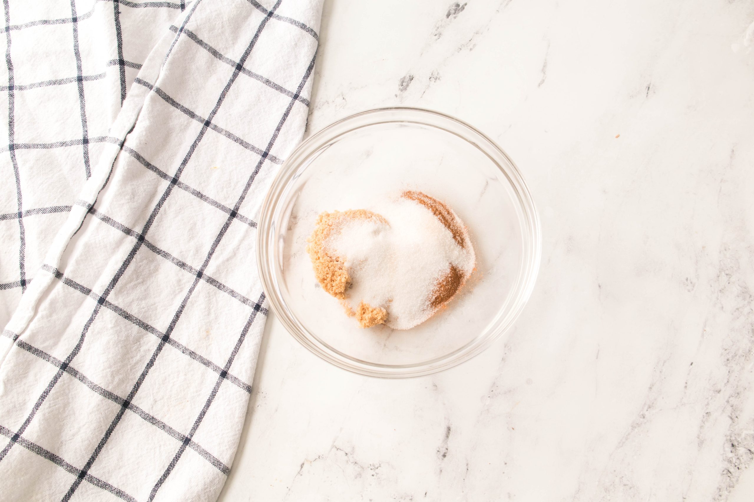 make the cinnamon sugar