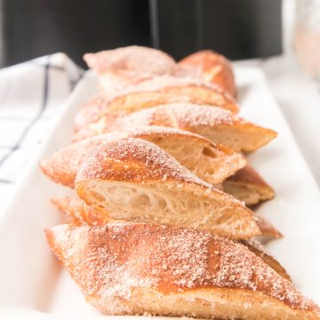 Air Fryer Soft Pretzel Cinnamon Bites