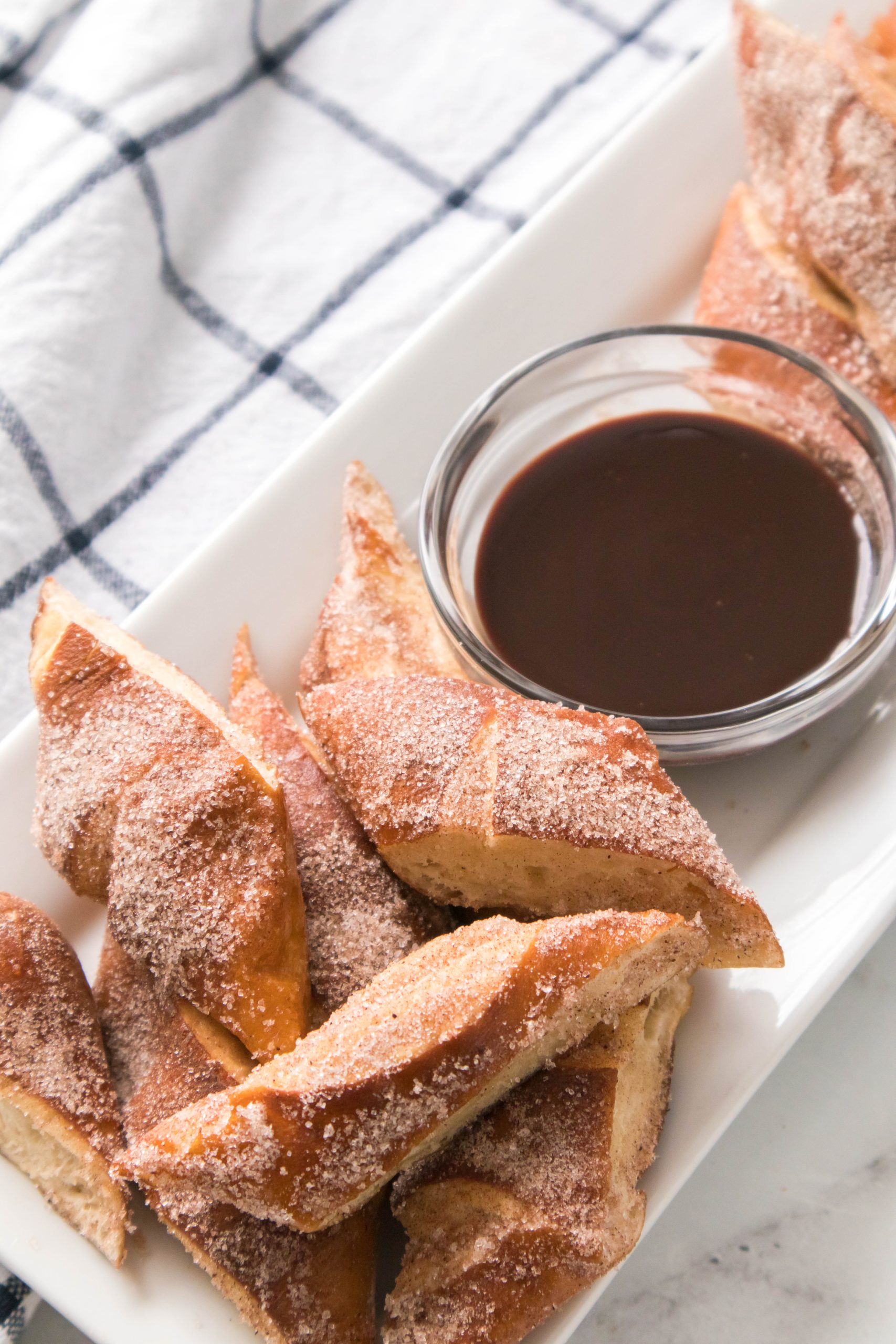 Air Fryer Soft Pretzel Cinnamon Bites with chocolate sauce