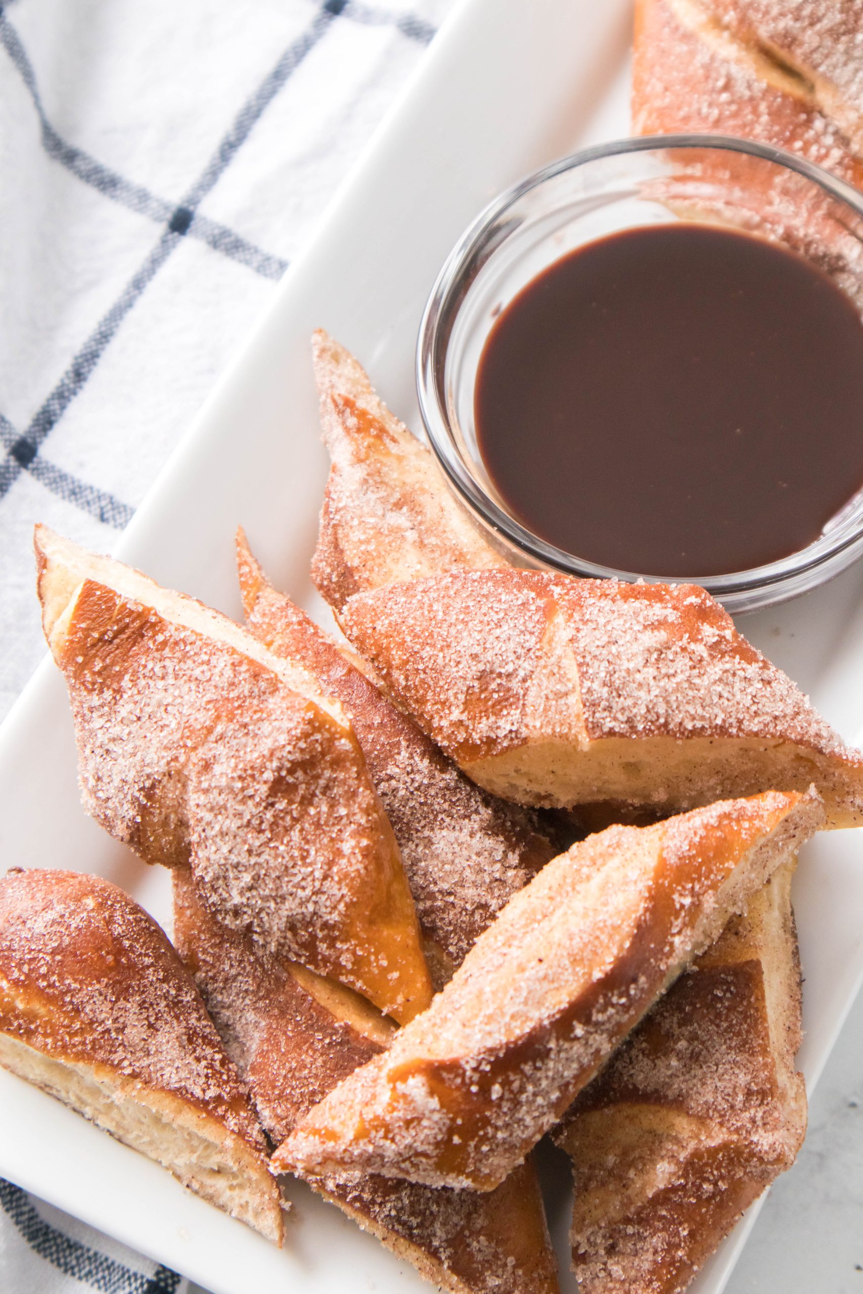 Air Fryer Soft Pretzel Cinnamon Bites with chocolate sauce