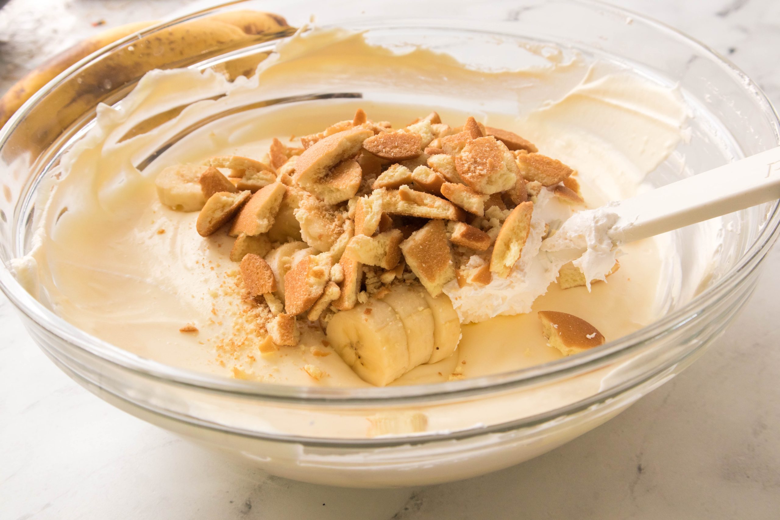 adding bananas and cookies