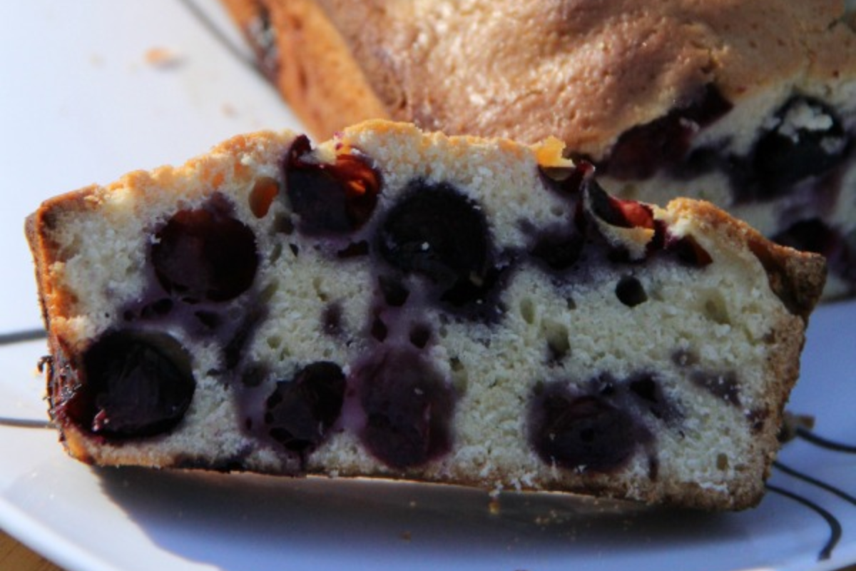 Blueberry Lemon Pound Cake