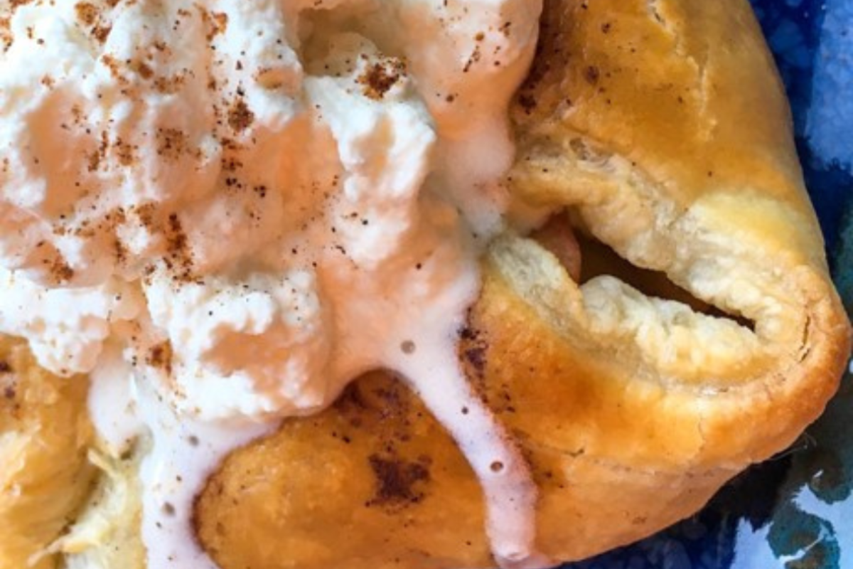 Cinnamon Apple Tarts