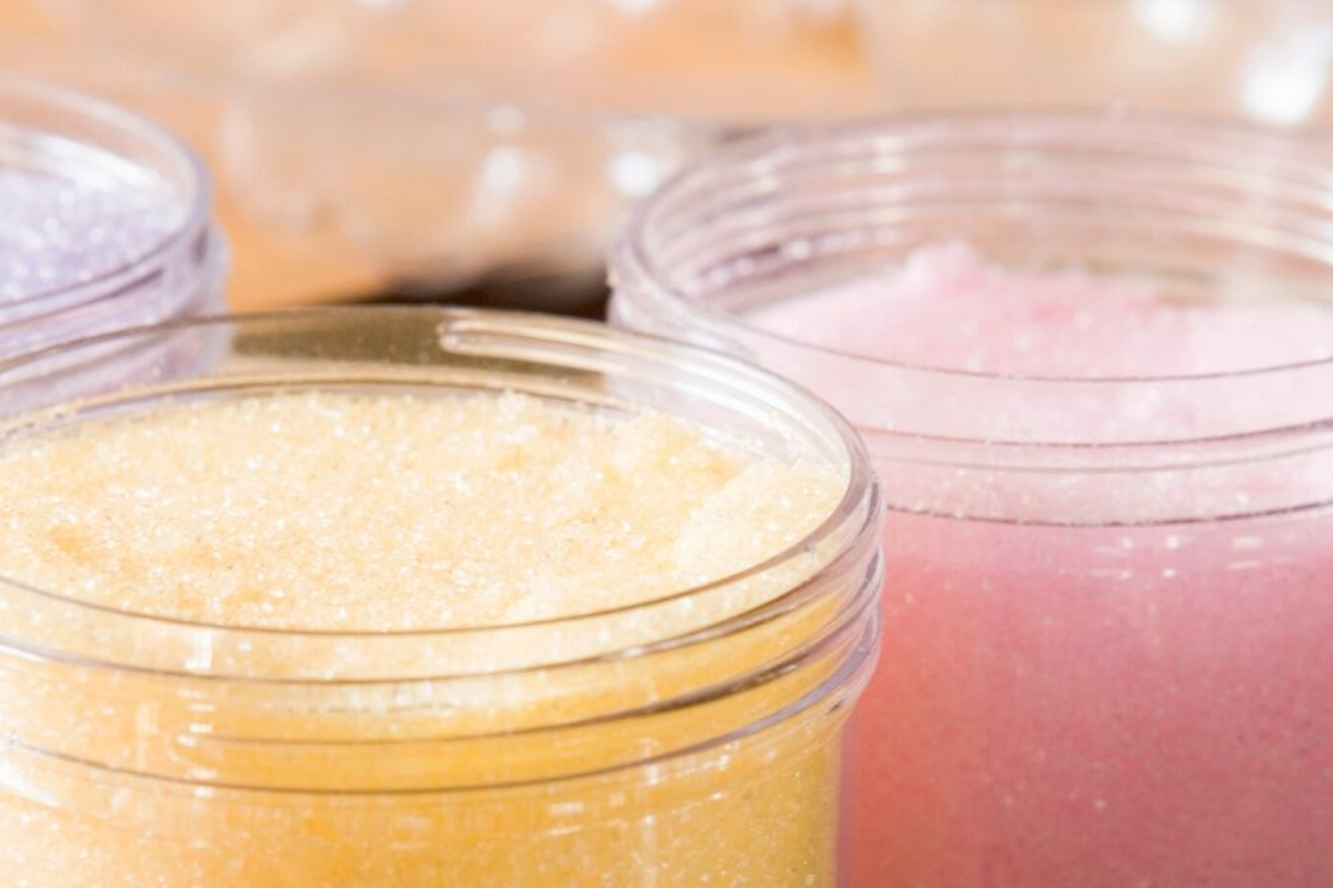 How to Make Sanding Sugar With Only 2 Ingredients