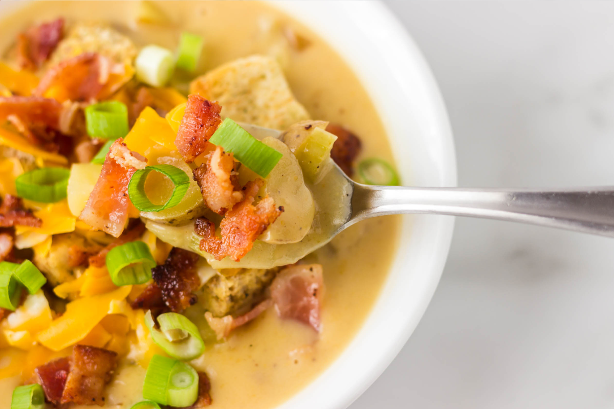 Irish Ale Potato Cheddar Soup