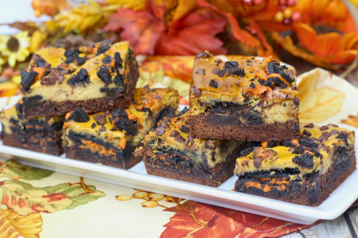 Pumpkin Cheesecake Bars