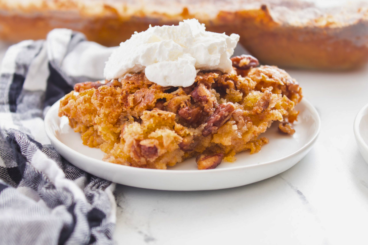 pumpkin dump cake