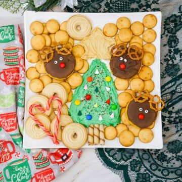 Christmas tree frosting board