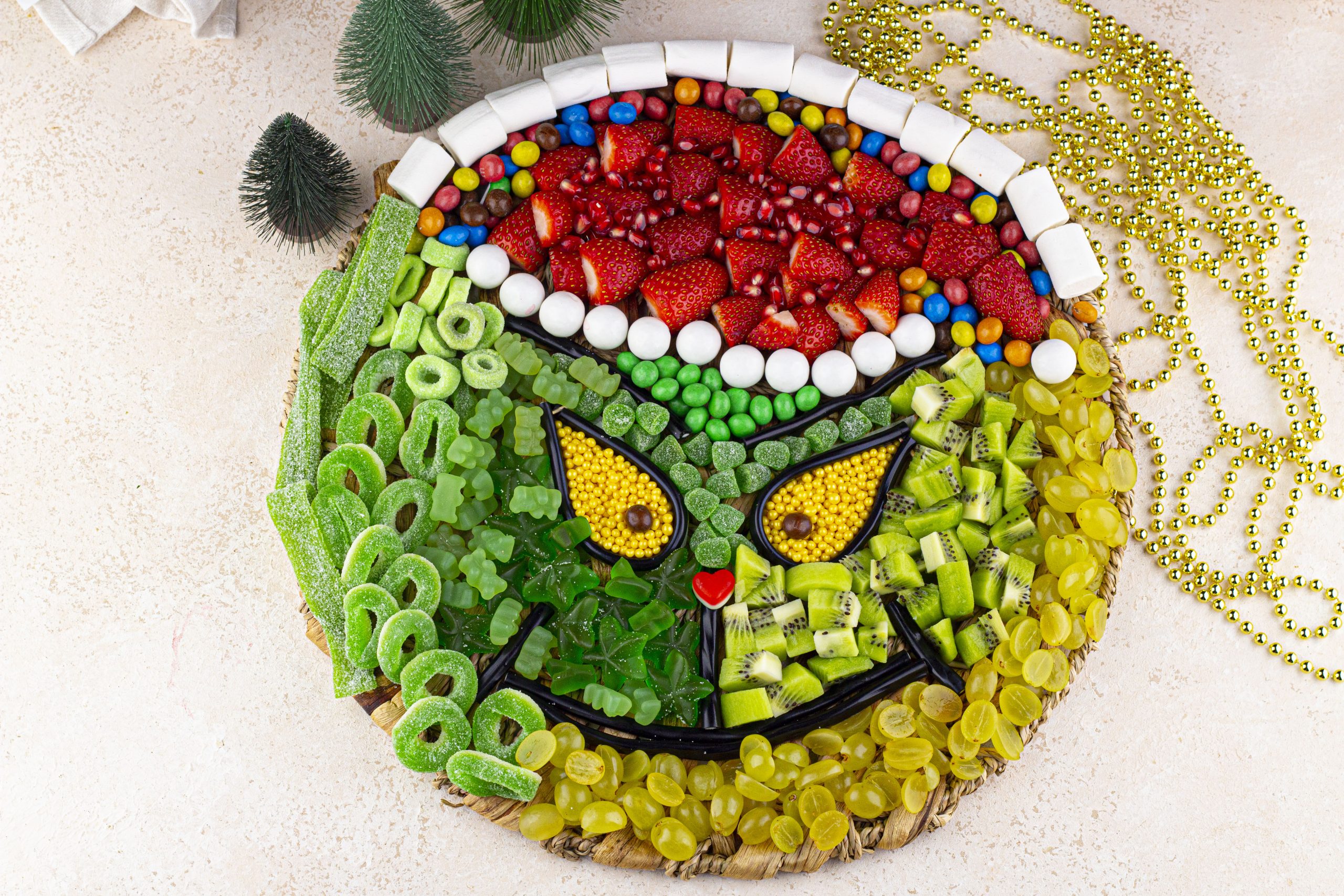 Grinch Charcuterie Board