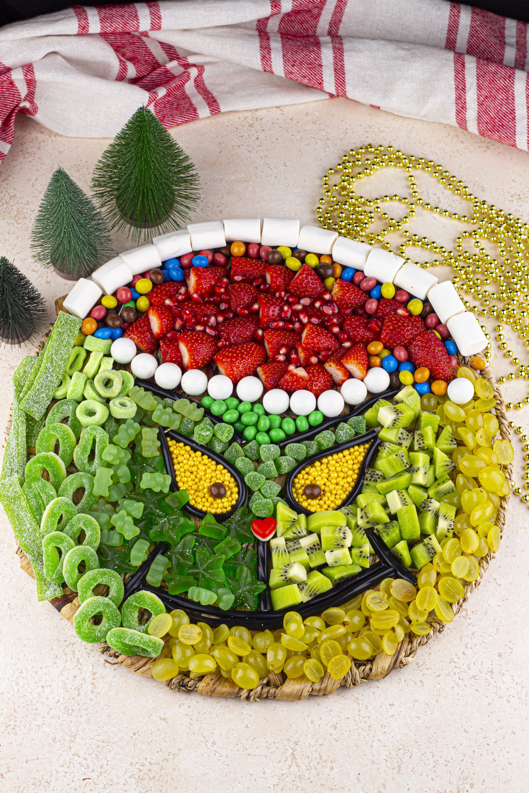 Grinch Charcuterie Board