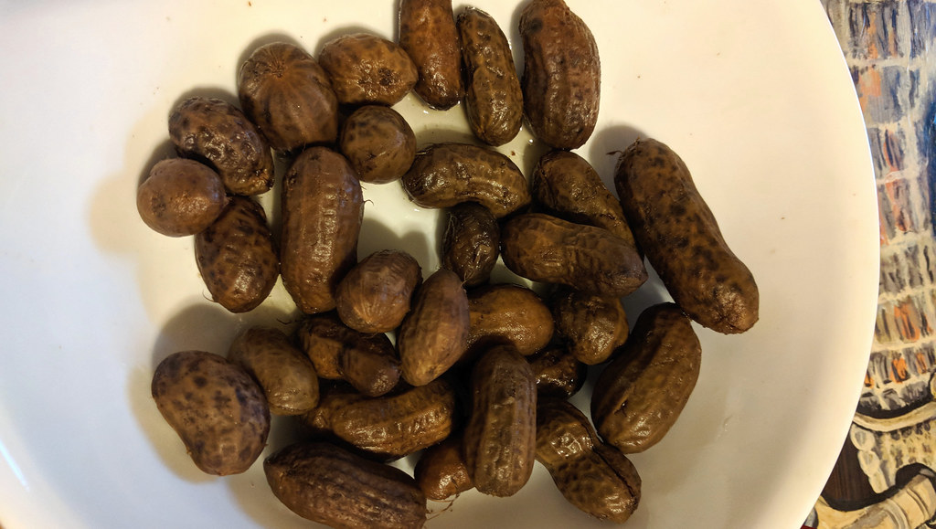 Boiled Peanuts (Image Credits: Flickr)