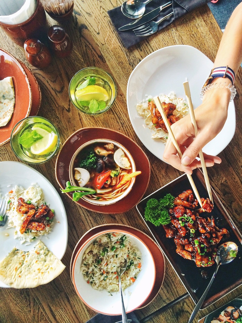 The Speed of Your Menu Decision Telegraphs Your Personality (Image Credits: Pixabay)