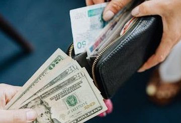 I've Been Flying for 15 Years: 7 Things Experienced Travelers Never Do