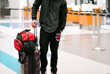 If You Wear These 10 Things to the Airport, You're Probably Annoying Other Passengers