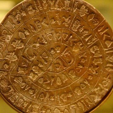 8 Strange Ancient Artifacts That Still Raise Questions