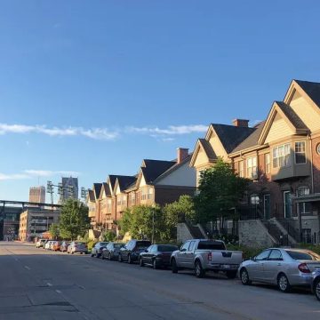 No-Go Areas: 8 Neighborhoods in "Safe" Cities Even Locals Avoid at Night