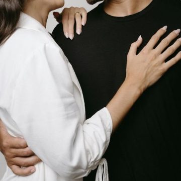 8 Little-Known Traits Women Find Surprisingly Attractive