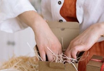 10 Holiday Traditions Everyone Starts but Few Ever Finish - Are You One of Them?