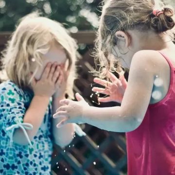 13 Things Kids Learned Naturally Before the Internet Era