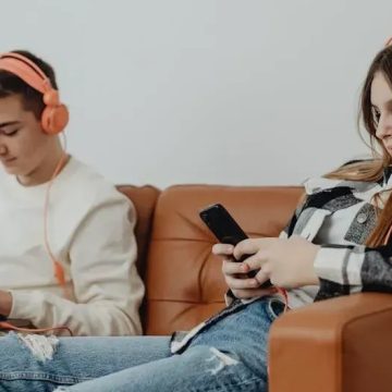 9 Gen Z One-Liners Millennials Are Suddenly Using
