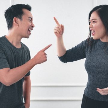 Psychologists Say People Are Rejecting These 8 Once-Tolerated Relationship Habits