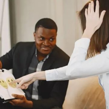 14 Phrases Only People With High Emotional Intelligence Use Daily