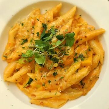 7 Frozen Meals Ranked From Worst to Best by Chefs Who Actually Eat Them