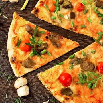 7 Pizza Toppings That Instantly Tell You Everything About the Quality of a Restaurant