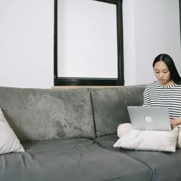 6 Things Gen Z Does at Home That Would Have Seemed Bizarre to Any Boomer