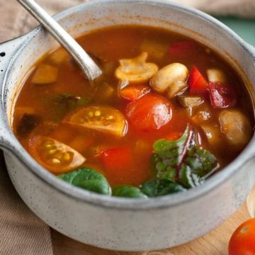 The Dishes Worth Ordering at a Cheap Restaurant - and the Ones to Always Avoid