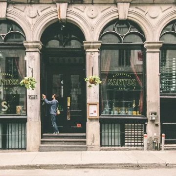 9 Things That Tell You Instantly Whether a Restaurant Is Worth the Price Before You Sit Down