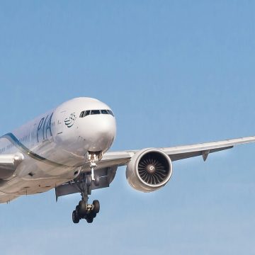 Travel Advisors Say These 10 Booking Habits Often Cost More Than People Realize