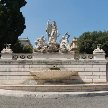 10 Tourist Trap Restaurants in Italy Locals Beg You to Avoid