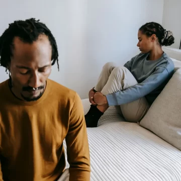 12 Signs a Woman Has Quietly Outgrown a Relationship Long Before She Says Anything