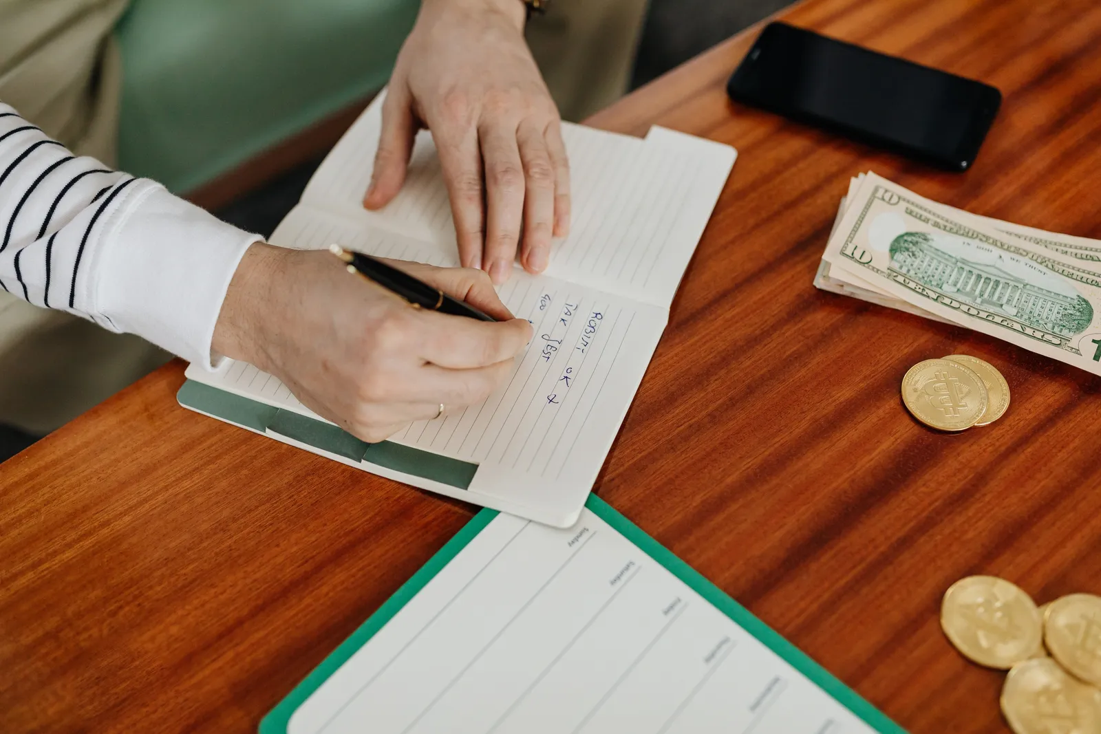 8 Banking Habits Gen X Still Practices That Gen Z Finds Completely Confusing