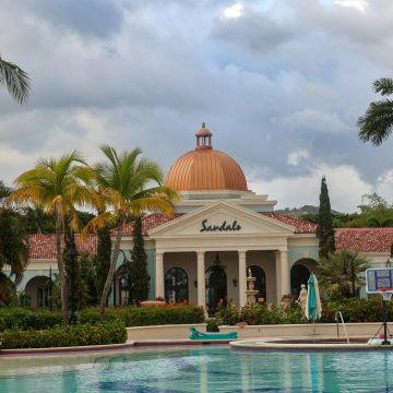 Cruise vs. All-Inclusive Resort: Which Actually Gives You More for Your Money