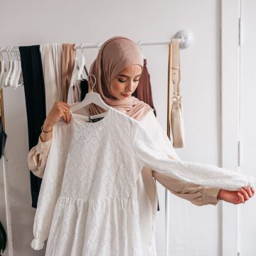 10 Habits of People Who Seem Rich but Actually Live Simply