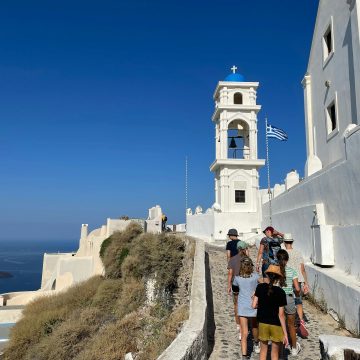 Why Seasoned Travelers Say These 8 "Bucket List" Trips Disappoint