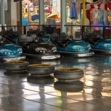 7 Things That Are Always Overpriced at Theme Parks